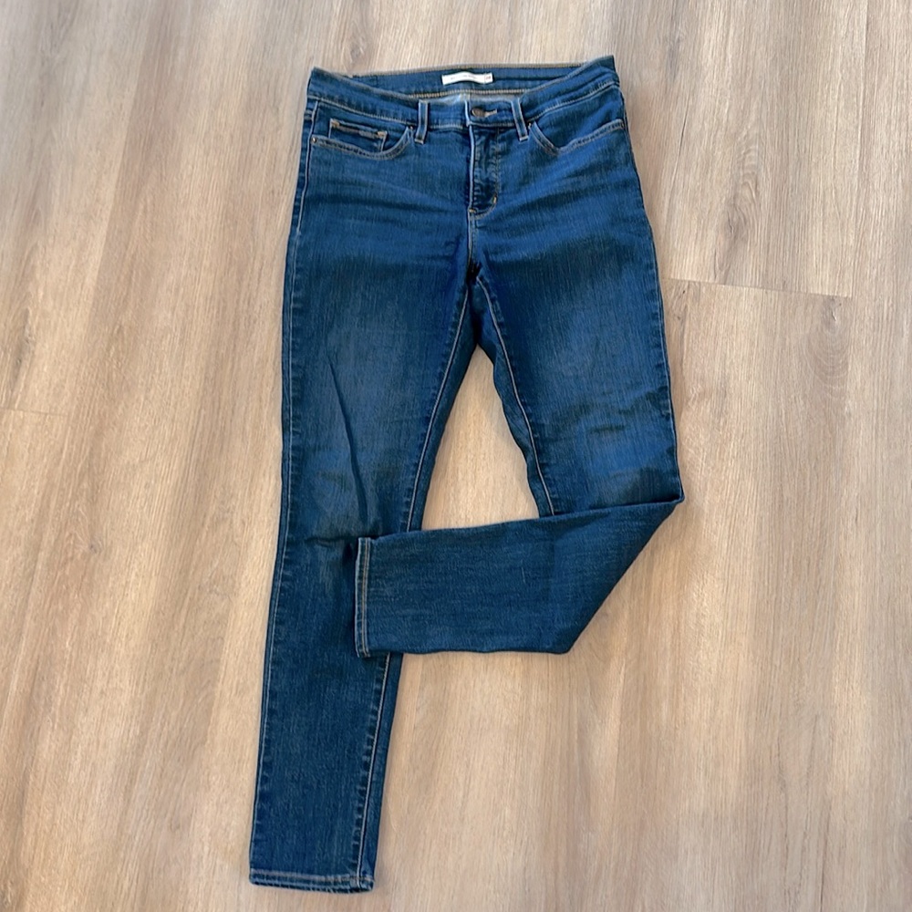 Levis 311 Shaping Skinny stretch denim jeans Size 28